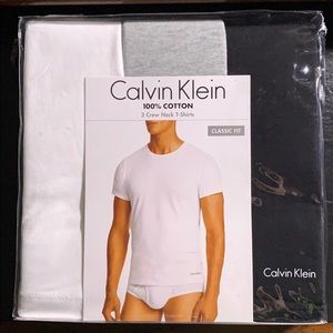 Calvin Klein Crew Neck T-shirts Classic Fit M 38-40
